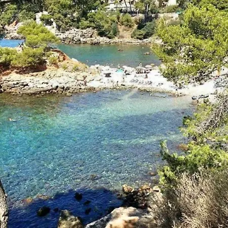 Bright Cocoon With Shared Pool In