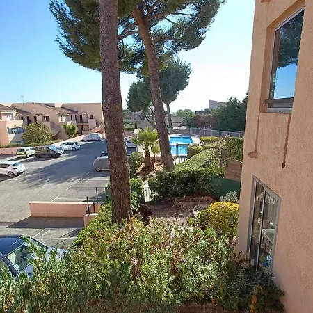 Apartament Bright Cocoon With Shared Pool In *